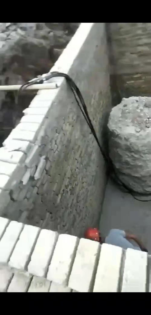 【膨胀剂裂石效率低用开山机劈裂棒克孜勒苏柯尔克孜自治州】- 
