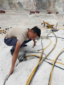 【液压劈裂器施工视频】- 