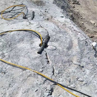 玛沁县开挖地基加强劈裂棒