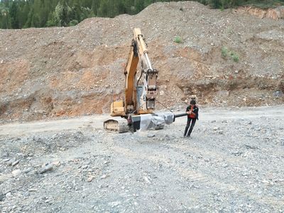 石材开采石地基岩石清理开石机械