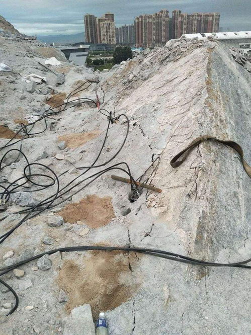 枣庄代替放炮岩石分裂机 震山斧