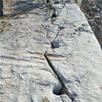 矿山开采和建筑石材开采作业的设备