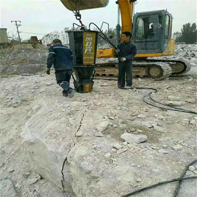 应对石头炮锤难以破碎的施工策略与石材加工技术