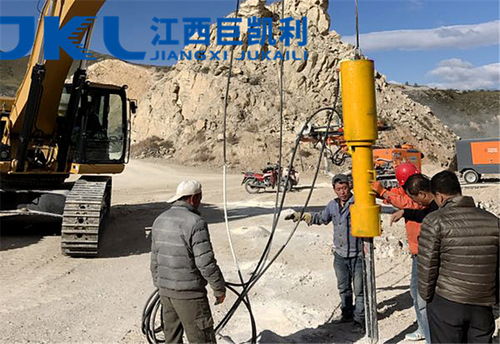 湘潭岳塘震山斧分石器 石材加工设备的精选解析